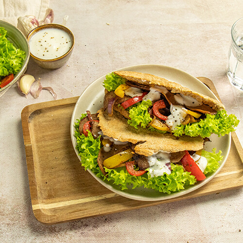 Pita-Taschen mit Hähnchen-Kebab