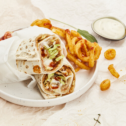 Gefüllte Lahmacun mit Curly Fries